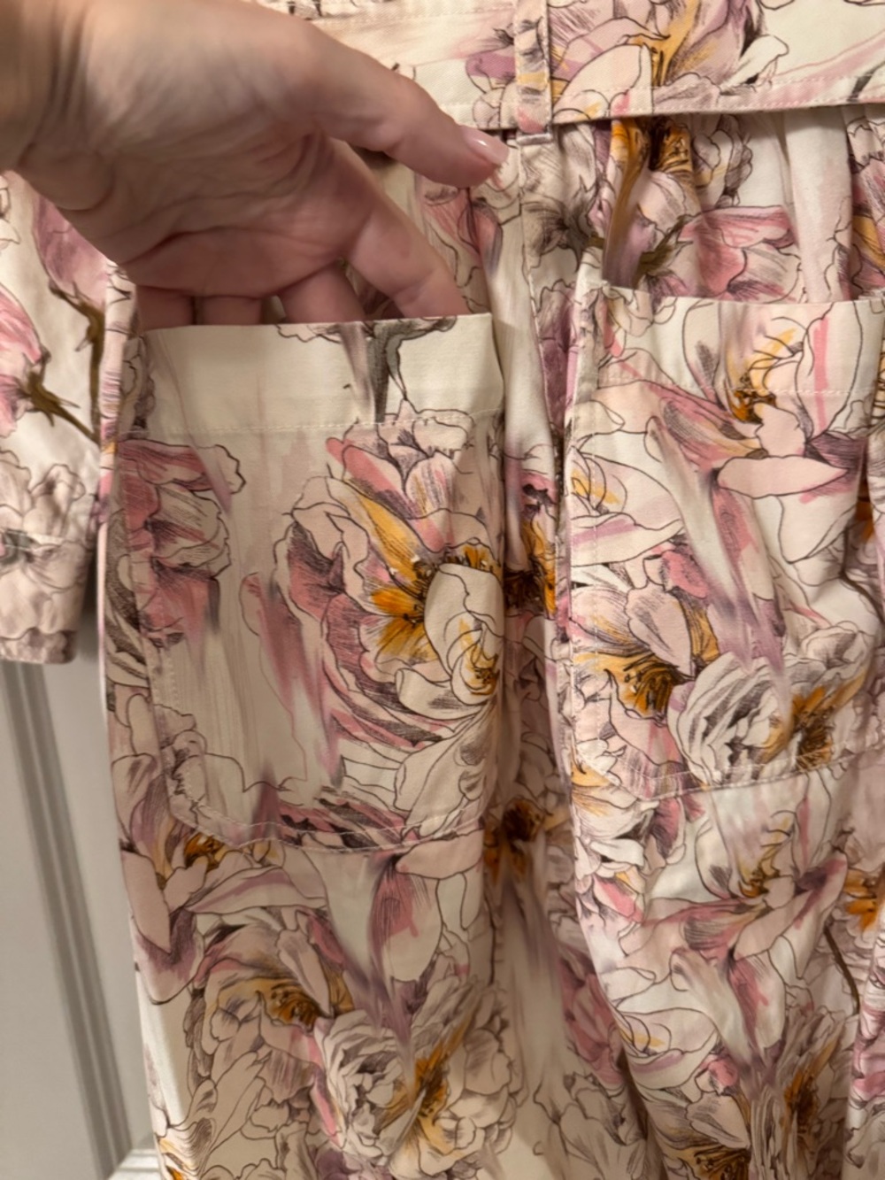 Rebecca Vallance Floral-Trim Utility Jumpsuit in Blush Size XS - Picture 12 of 13